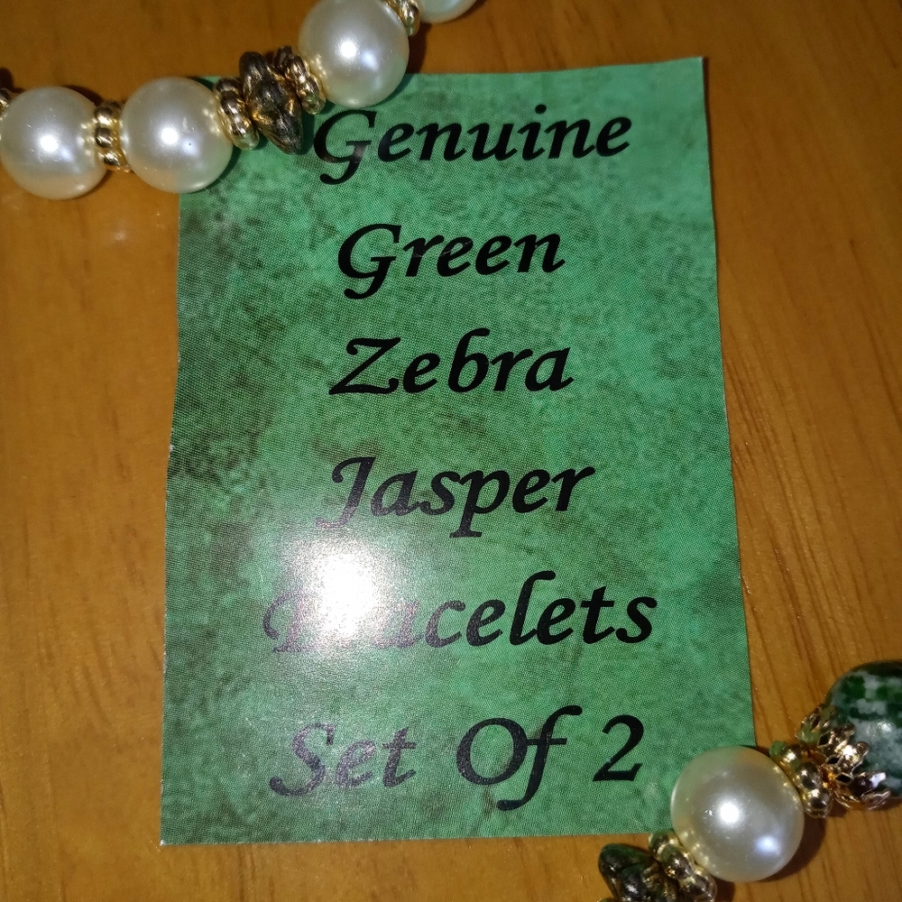 3-Crystal Genuine Green Zebra Jasper with Pearls accents.. Elastic Brace…